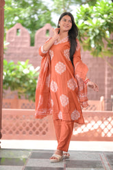 Arihantam Rust Bloom 3-Piece Cotton Kurti Set